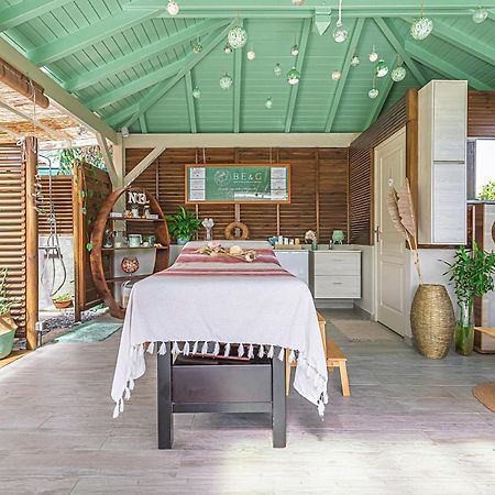 Magnifique Bungalow Et Jacuzzi Au Coeur Des Plages Le Moule Exteriér fotografie